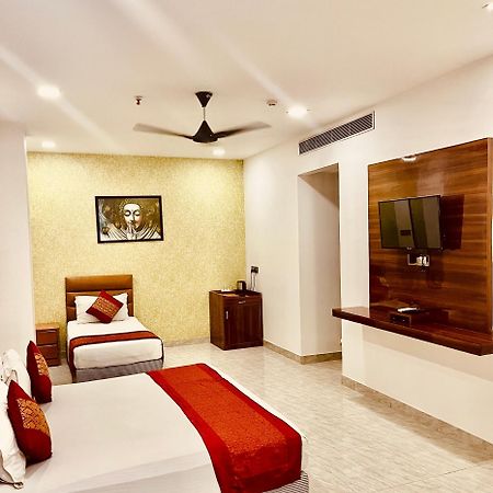 Amora Rooms Dwarka New Delhi Eksteriør bilde