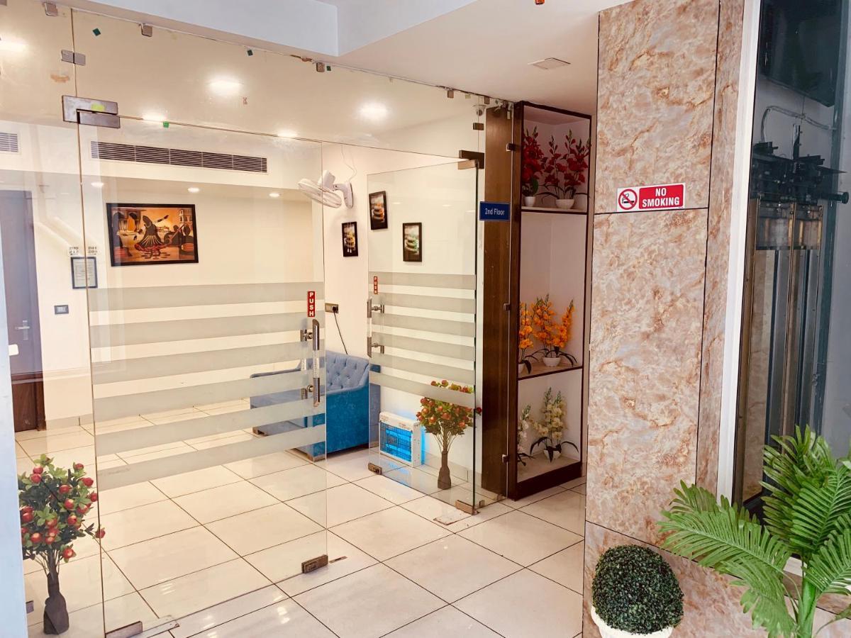 Amora Rooms Dwarka New Delhi Eksteriør bilde