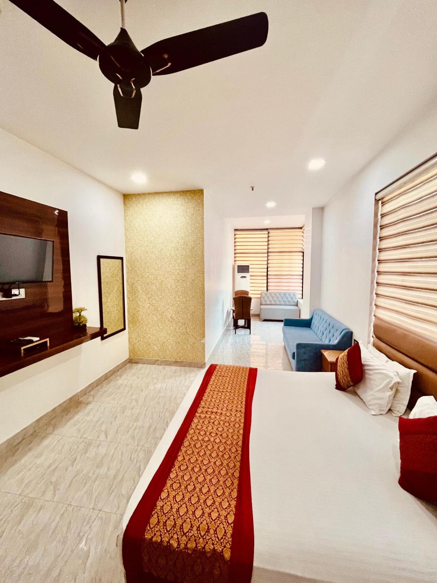 Amora Rooms Dwarka New Delhi Eksteriør bilde