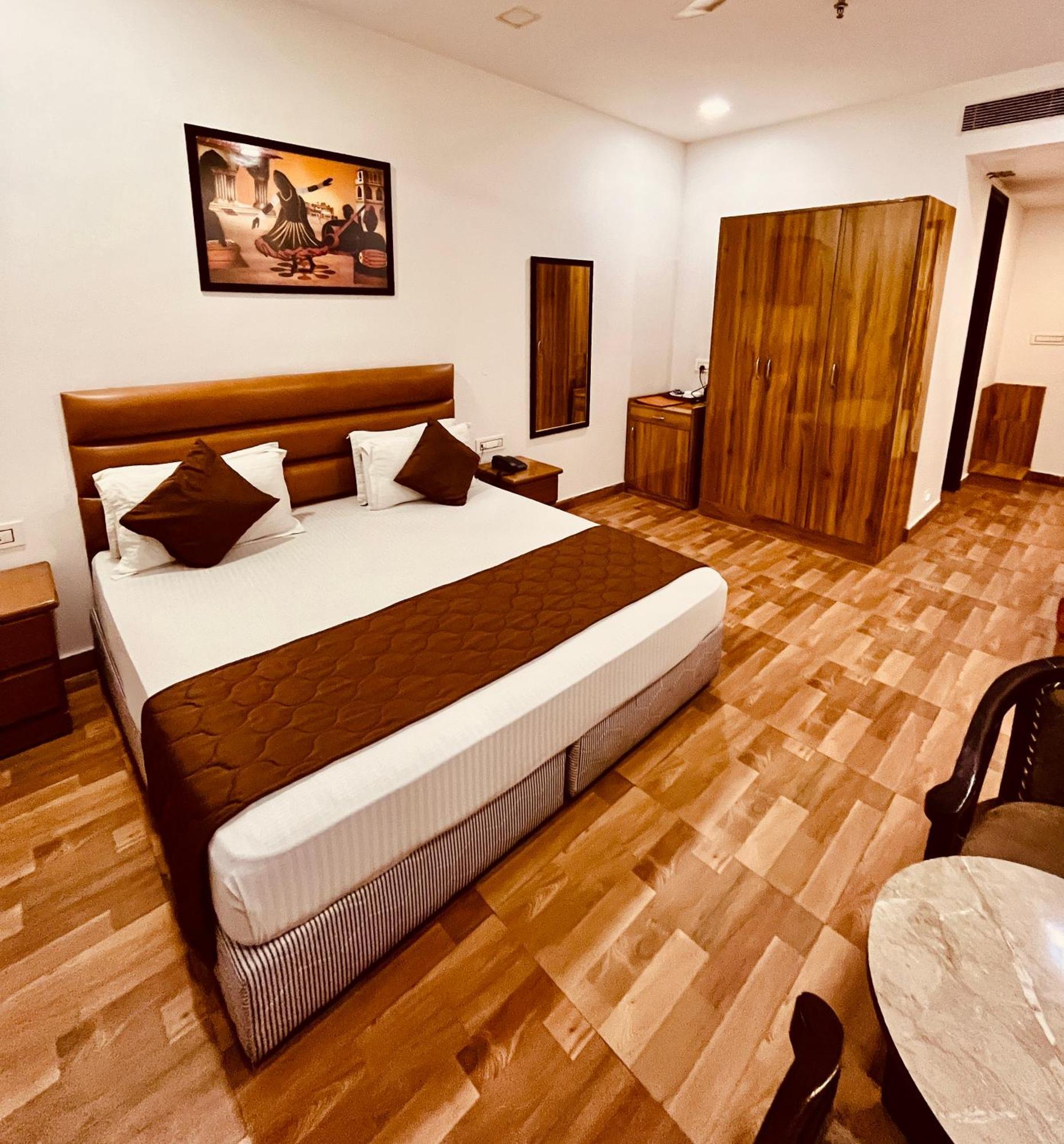 Amora Rooms Dwarka New Delhi Eksteriør bilde