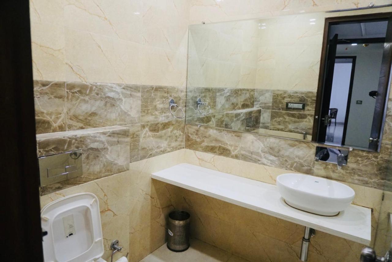 Amora Rooms Dwarka New Delhi Eksteriør bilde