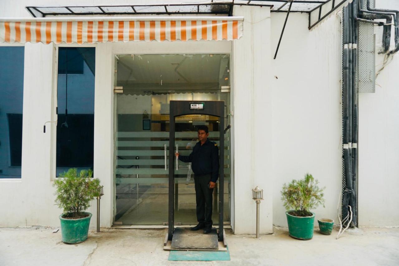 Amora Rooms Dwarka New Delhi Eksteriør bilde